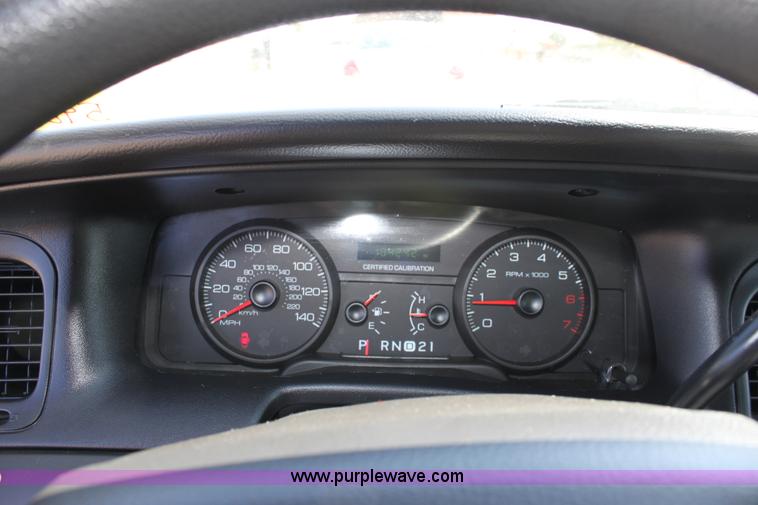 image for item A2872 2008 Ford Crown Victoria Police Interceptor