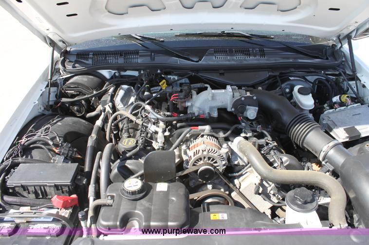 image for item A2872 2008 Ford Crown Victoria Police Interceptor
