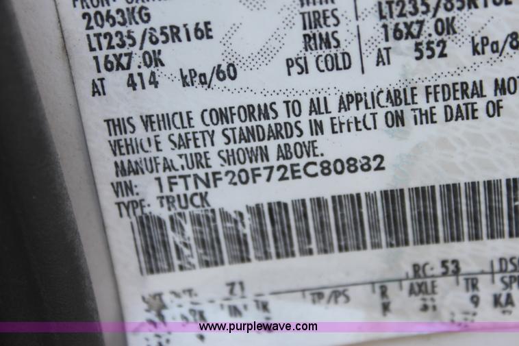 image for item A2875 2002 Ford F250 XLT Super Duty pickup truck