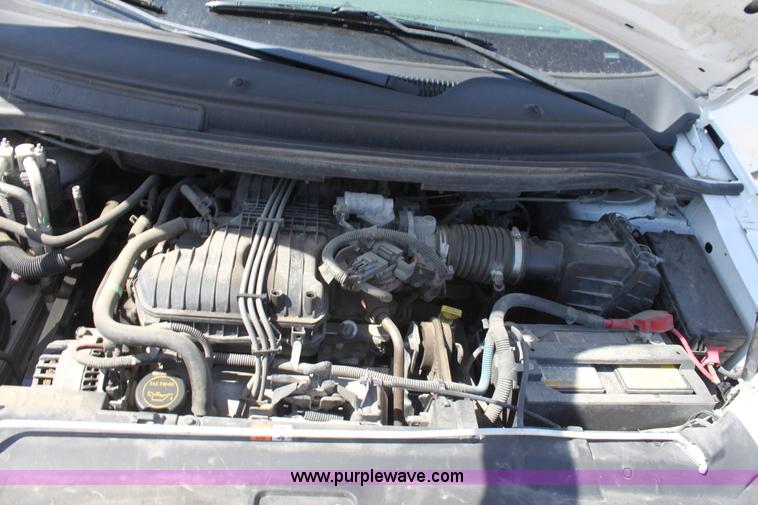 image for item A2878 2006 Ford Freestar SE mini van