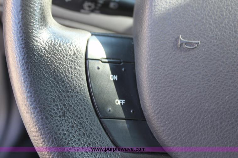 image for item A2880 2007 Ford Crown Victoria Police Interceptor