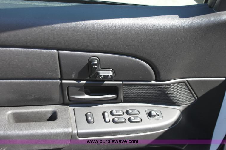 image for item A2883 2007 Ford Crown Victoria Police Interceptor