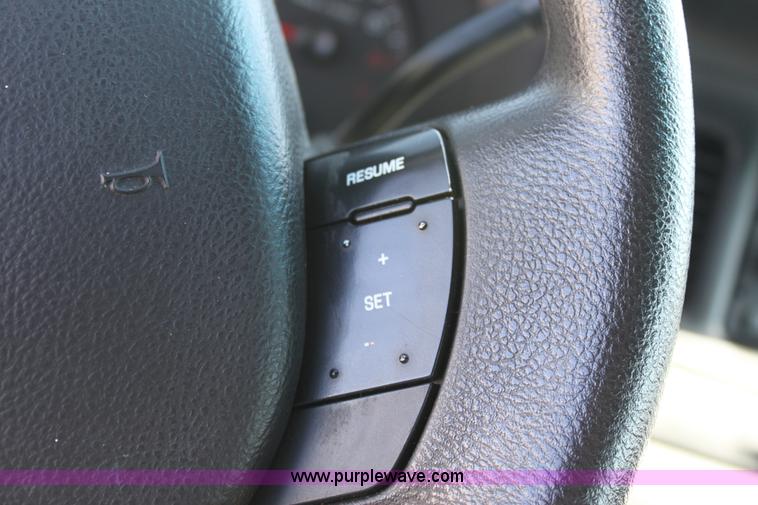 image for item A2883 2007 Ford Crown Victoria Police Interceptor