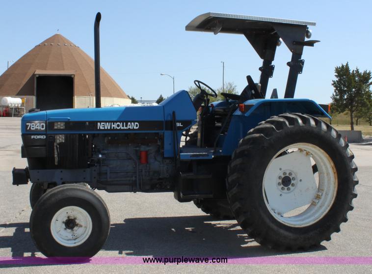 image for item A2884 New Holland 7840 tractor