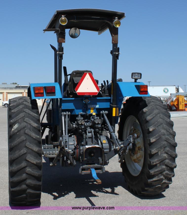 image for item A2884 New Holland 7840 tractor