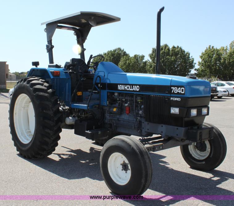 image for item A2884 New Holland 7840 tractor