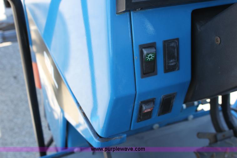 image for item A2884 New Holland 7840 tractor