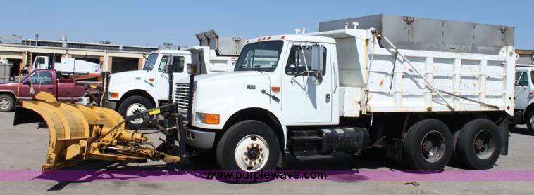 image for item A2892 1995 International 4900 tandem axle dump truck with plow and spreader