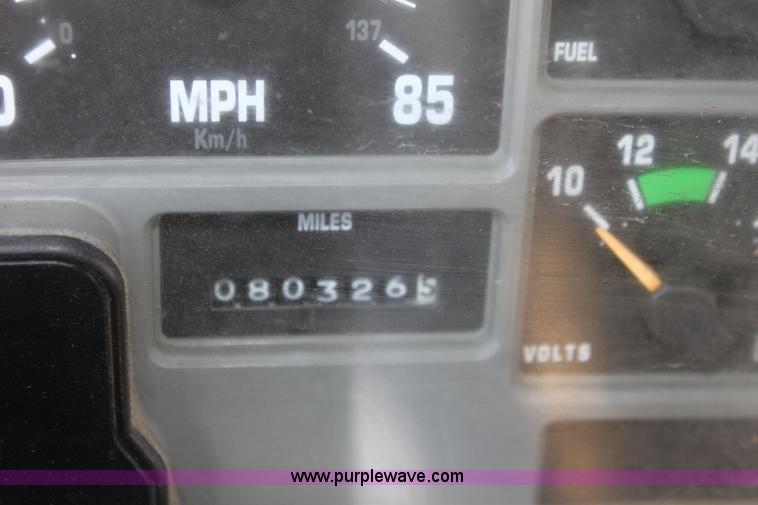 image for item A2892 1995 International 4900 tandem axle dump truck with plow and spreader