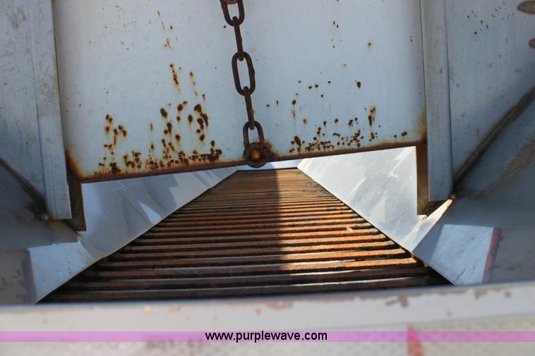 image for item A2892 1995 International 4900 tandem axle dump truck with plow and spreader