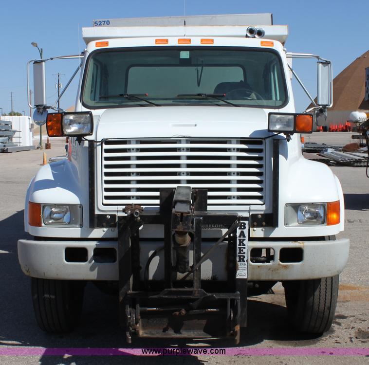 image for item A2894 2000 International F4900 tandem axle dump truck