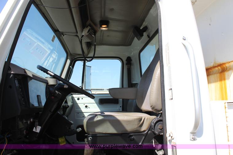 image for item A2894 2000 International F4900 tandem axle dump truck