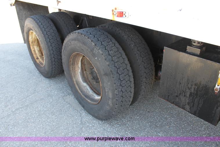 image for item A2894 2000 International F4900 tandem axle dump truck