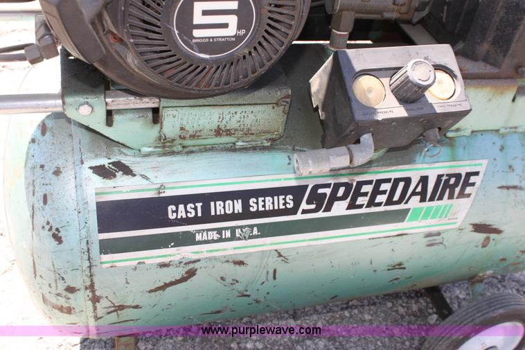 image for item A2920 Speedaire 20 gallon air compressor