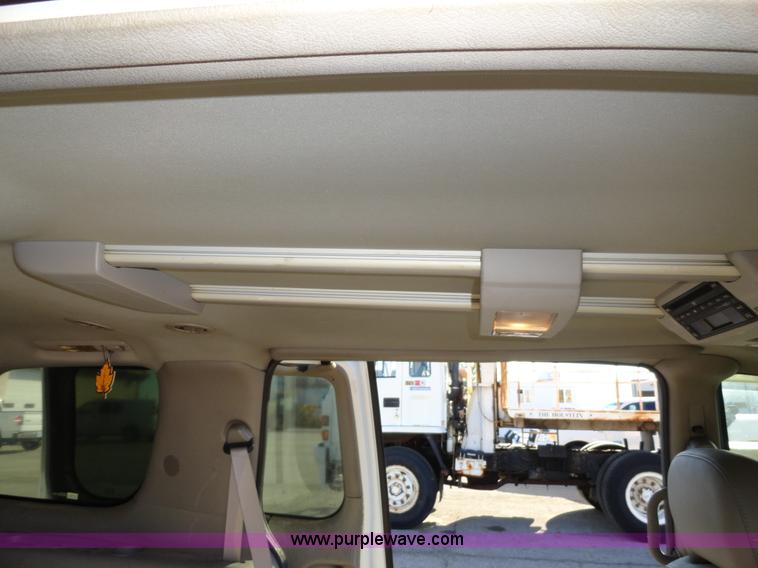 image for item A3109 2005 Chevrolet Uplander LS mini van