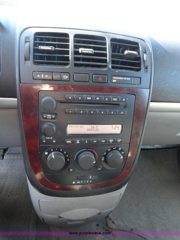 image for item A3109 2005 Chevrolet Uplander LS mini van