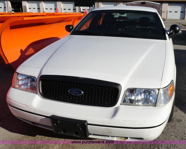 image for item A3111 2007 Ford Crown Victoria Police Interceptor