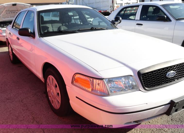 image for item A3111 2007 Ford Crown Victoria Police Interceptor