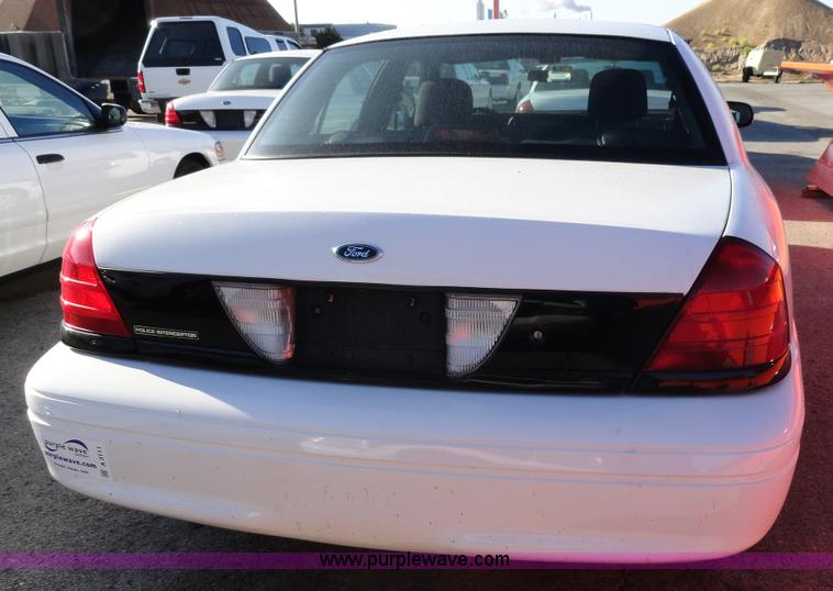 image for item A3111 2007 Ford Crown Victoria Police Interceptor