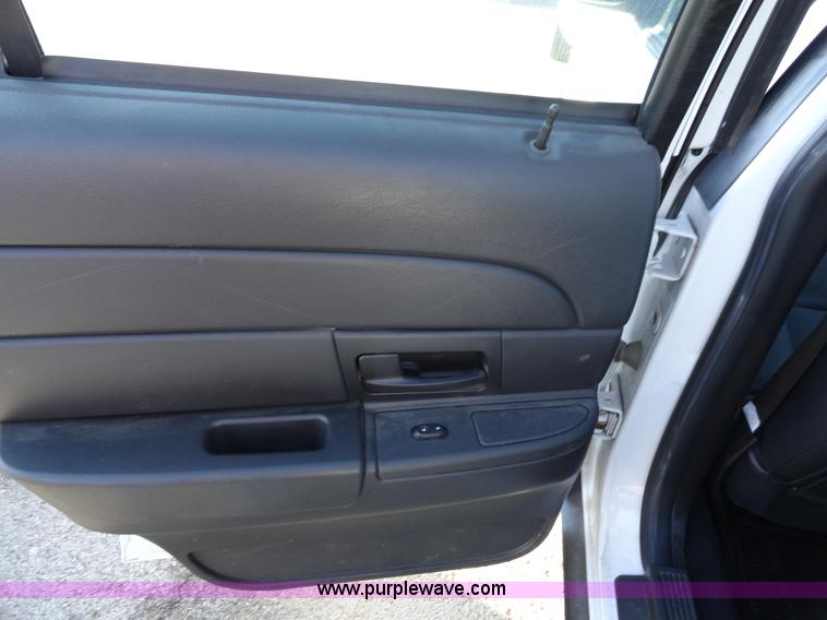 image for item A3112 2007 Ford Crown Victoria Police Interceptor