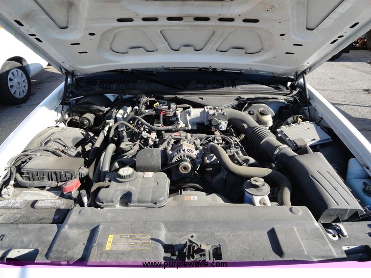 image for item A3112 2007 Ford Crown Victoria Police Interceptor