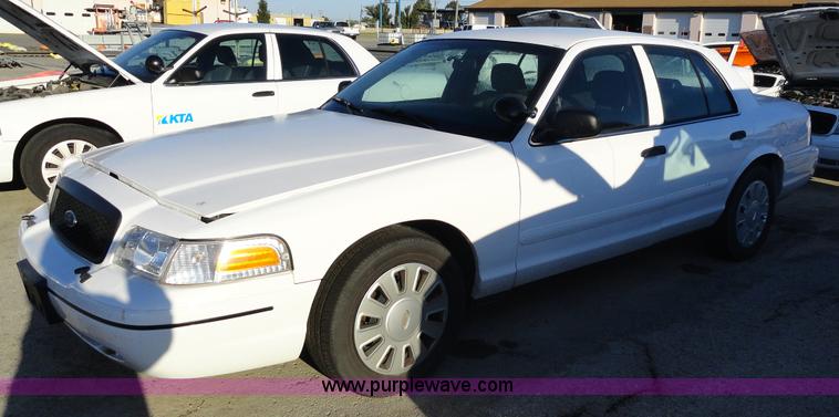 image for item A3115 2008 Ford Crown Victoria Police Interceptor