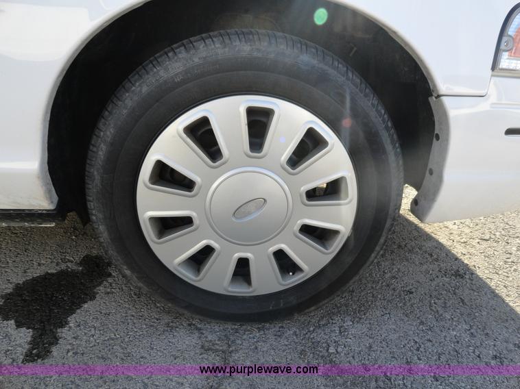 image for item A3115 2008 Ford Crown Victoria Police Interceptor