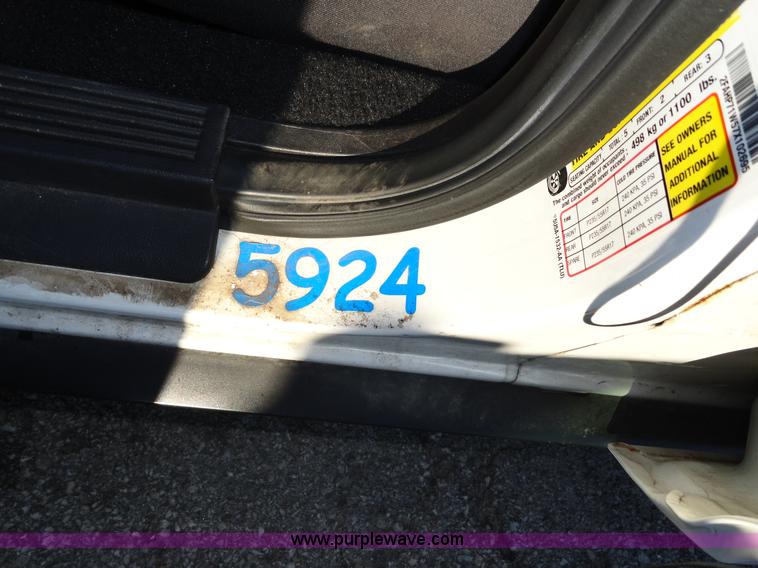 image for item A3117 2007 Ford Crown Victoria Police Interceptor