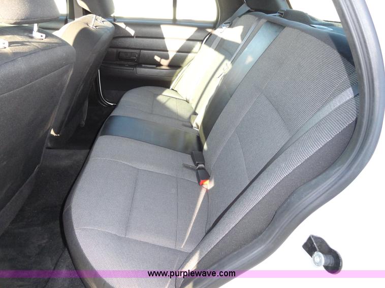 image for item A3118 2007 Ford Crown Victoria Police Interceptor