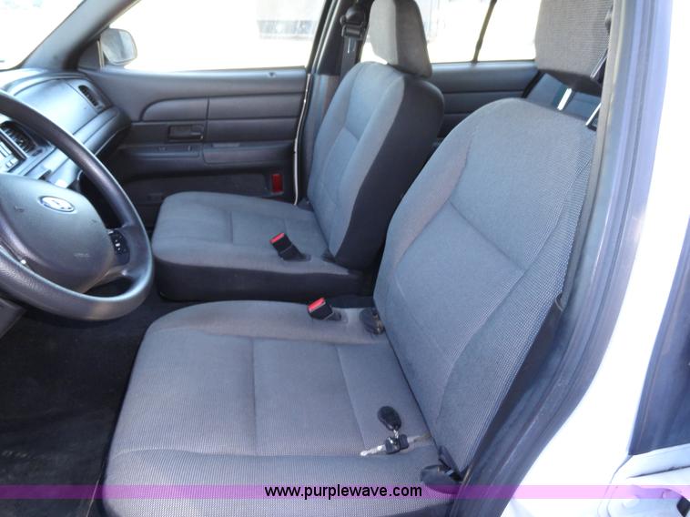 image for item A3181 2007 Ford Crown Victoria Police Interceptor
