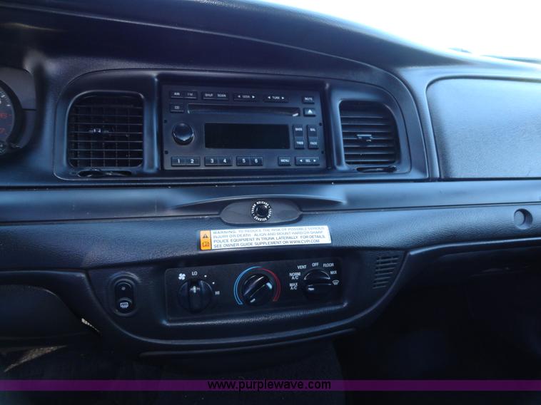 image for item A3181 2007 Ford Crown Victoria Police Interceptor