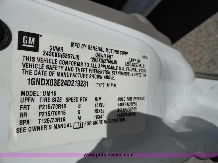 image for item A3182 2004 Chevrolet Venture LS mini van