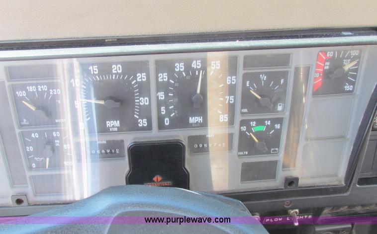 image for item A3525 1995 International 4900 dump truck with plow and spreader