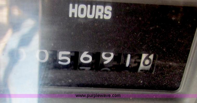 image for item A3525 1995 International 4900 dump truck with plow and spreader