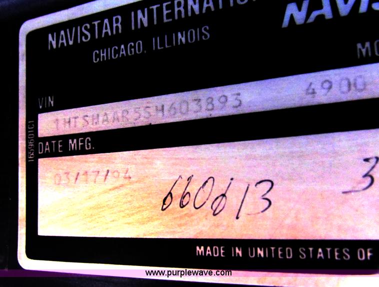 image for item A3525 1995 International 4900 dump truck with plow and spreader