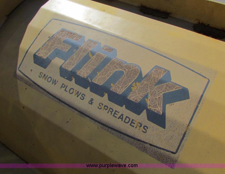 image for item A3525 1995 International 4900 dump truck with plow and spreader