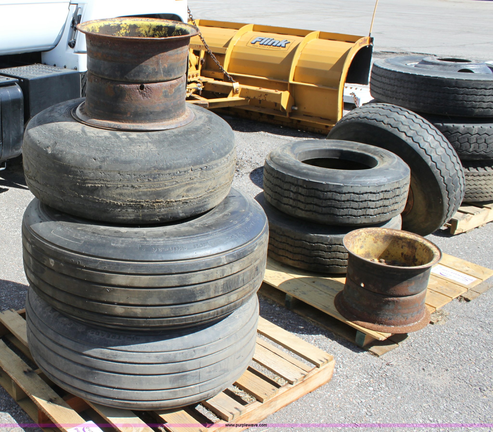 (2) 37x1414 tires in Emporia, KS Item A2916 sold Purple Wave