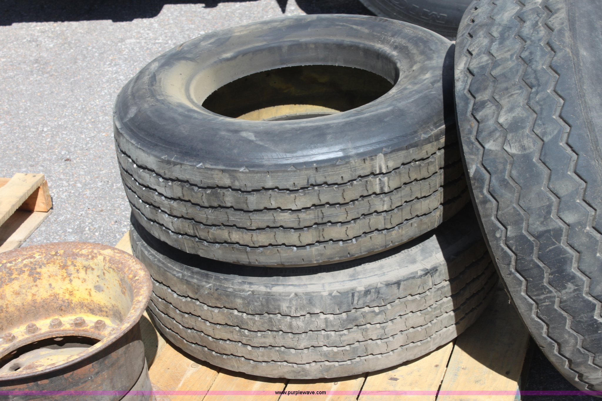 BF Goodrich 35x11.5016 wheel and tire in Emporia, KS Item A2917 sold
