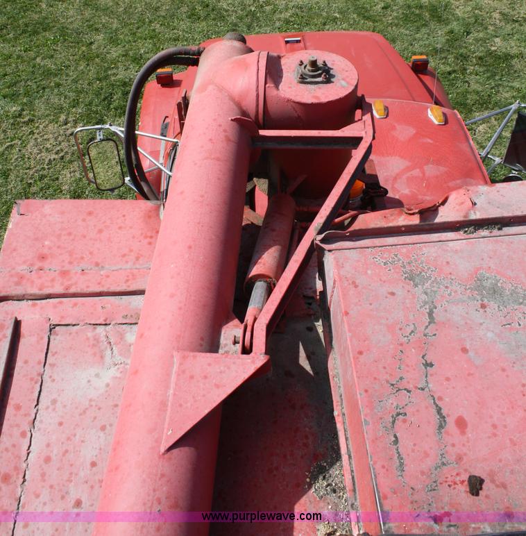 image for item A2450 1990 Ford F700 bulk hay truck