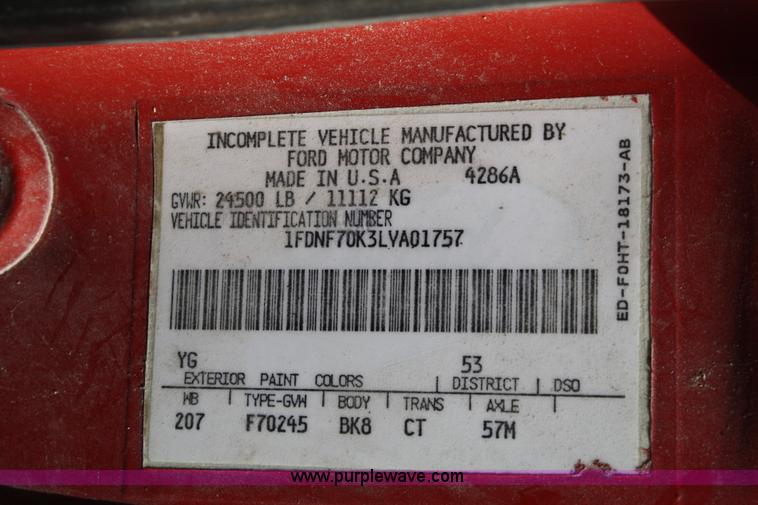 image for item A2450 1990 Ford F700 bulk hay truck