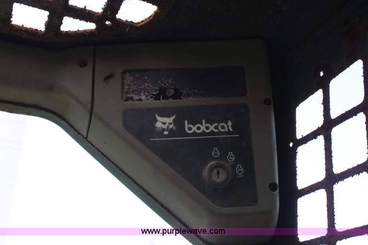 image for item A2452 Bobcat 753 skid steer