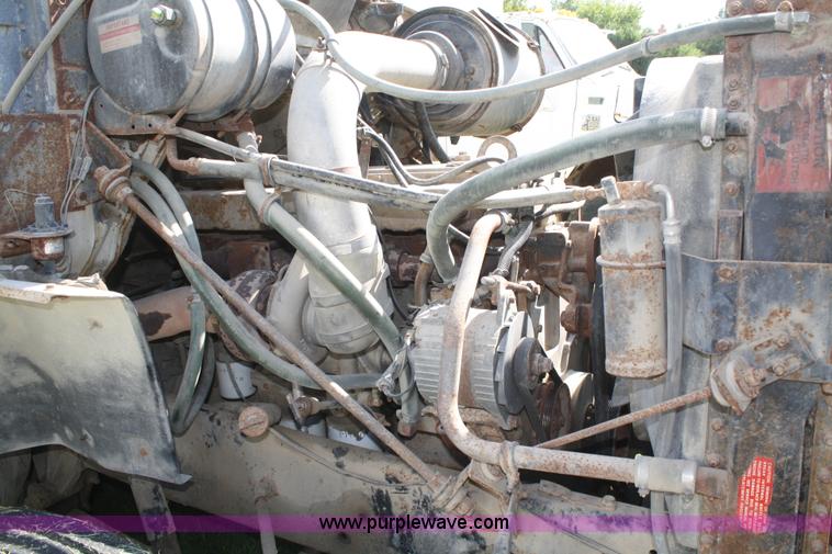 image for item A2455 1989 International 8300 dry tender truck