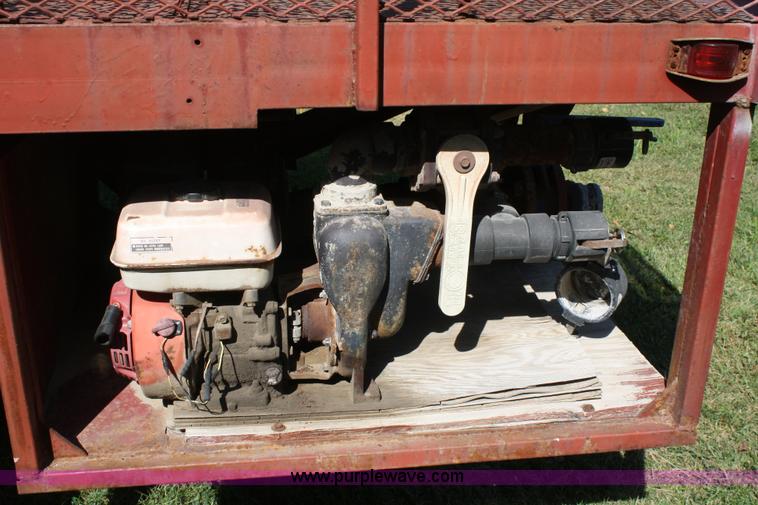 image for item A2456 1980 International F2275 liquid tender truck