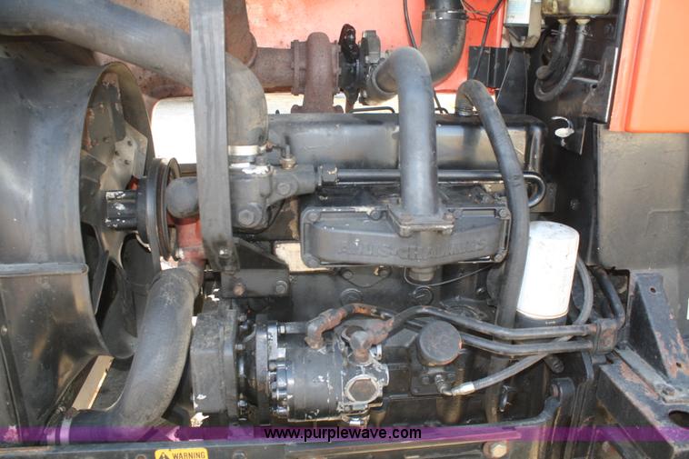 image for item A2487 1982 Allis Chalmers 6080 tractor