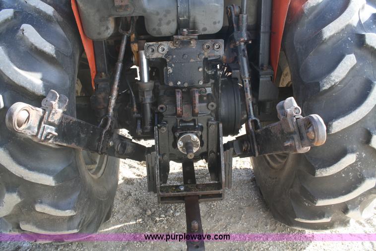 image for item A2487 1982 Allis Chalmers 6080 tractor