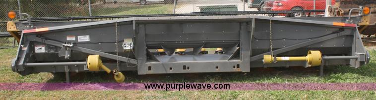 image for item A2488 Challenger 830 eight row corn head