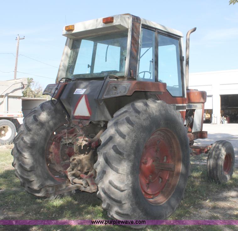 image for item A2952 International 1086 tractor
