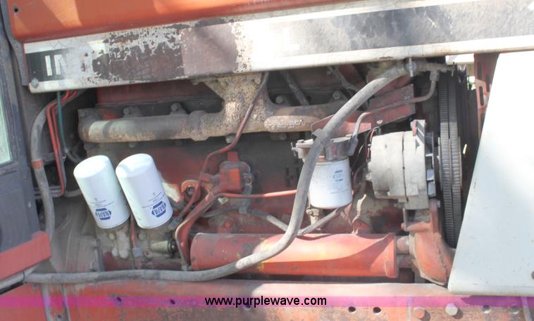 image for item A2952 International 1086 tractor
