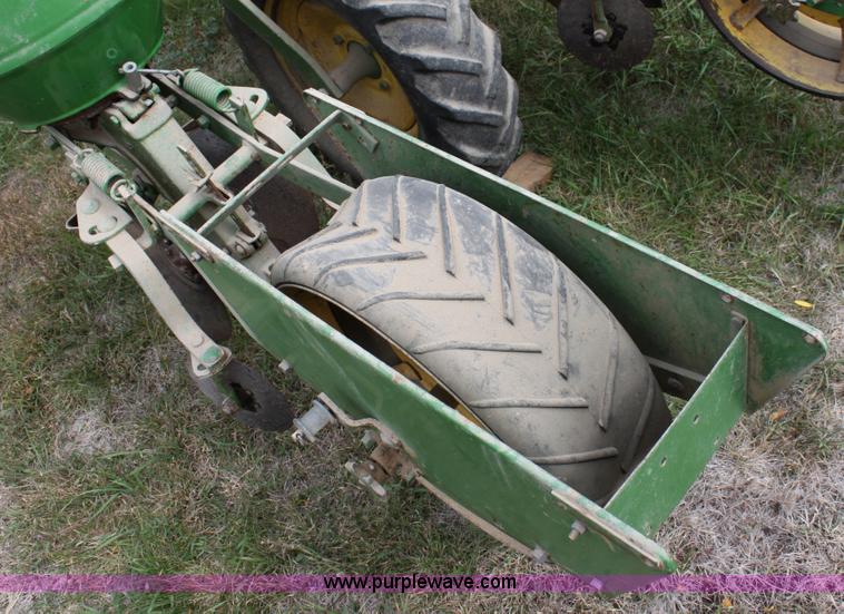 image for item A2976 John Deere 1240 four row planter