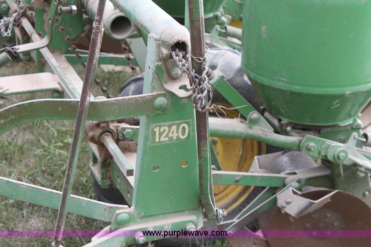 image for item A2976 John Deere 1240 four row planter
